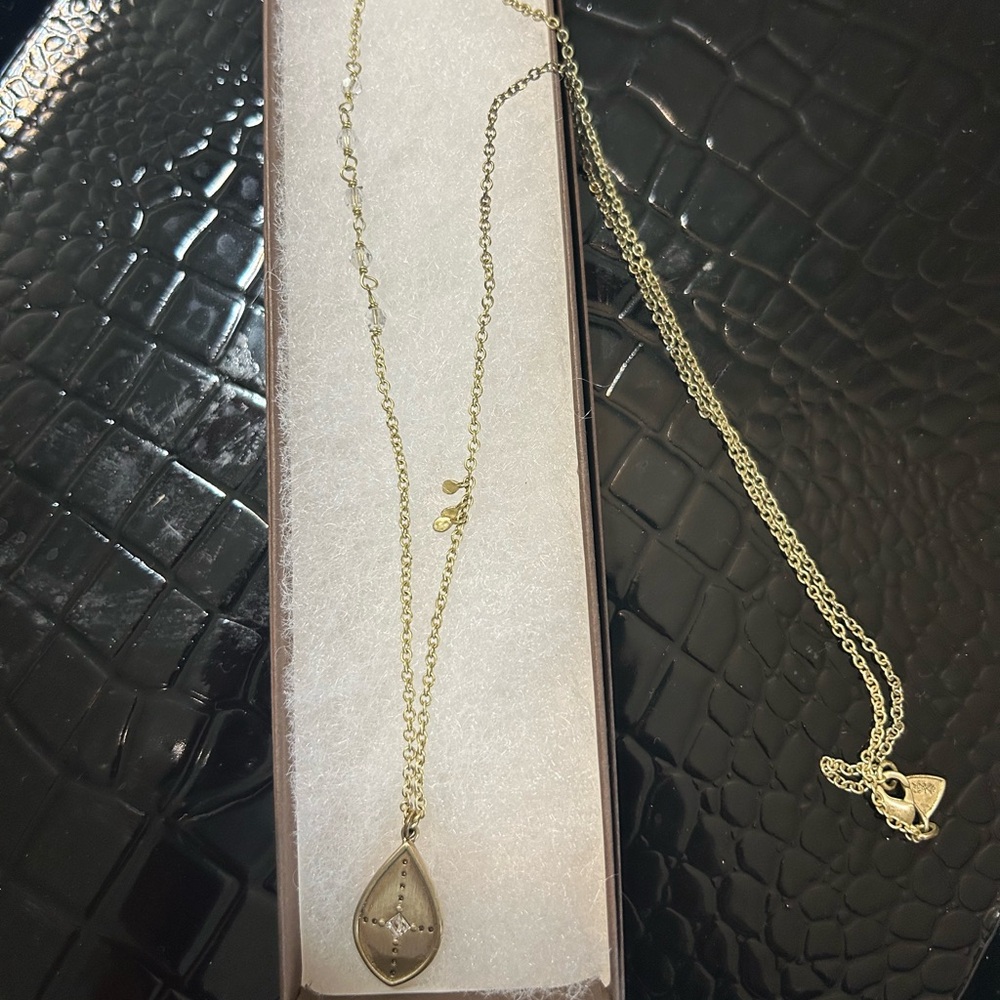 Weekender Necklace